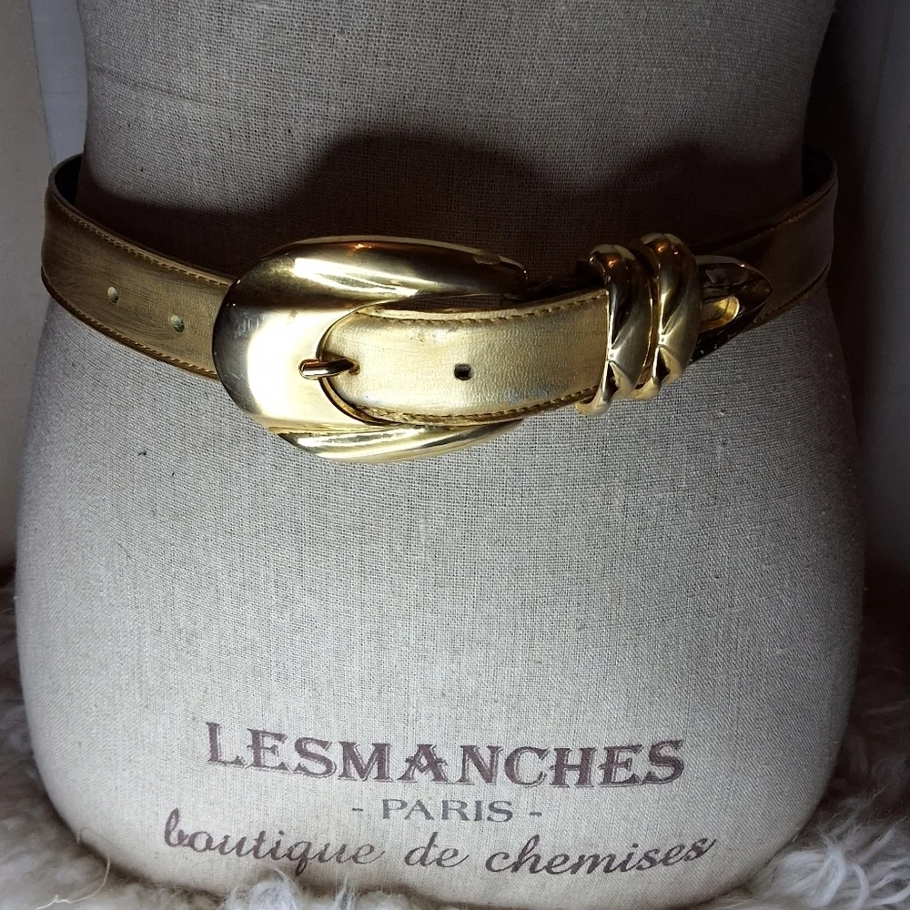 Vintage Very  Gold Leather Accent Belt  S/M